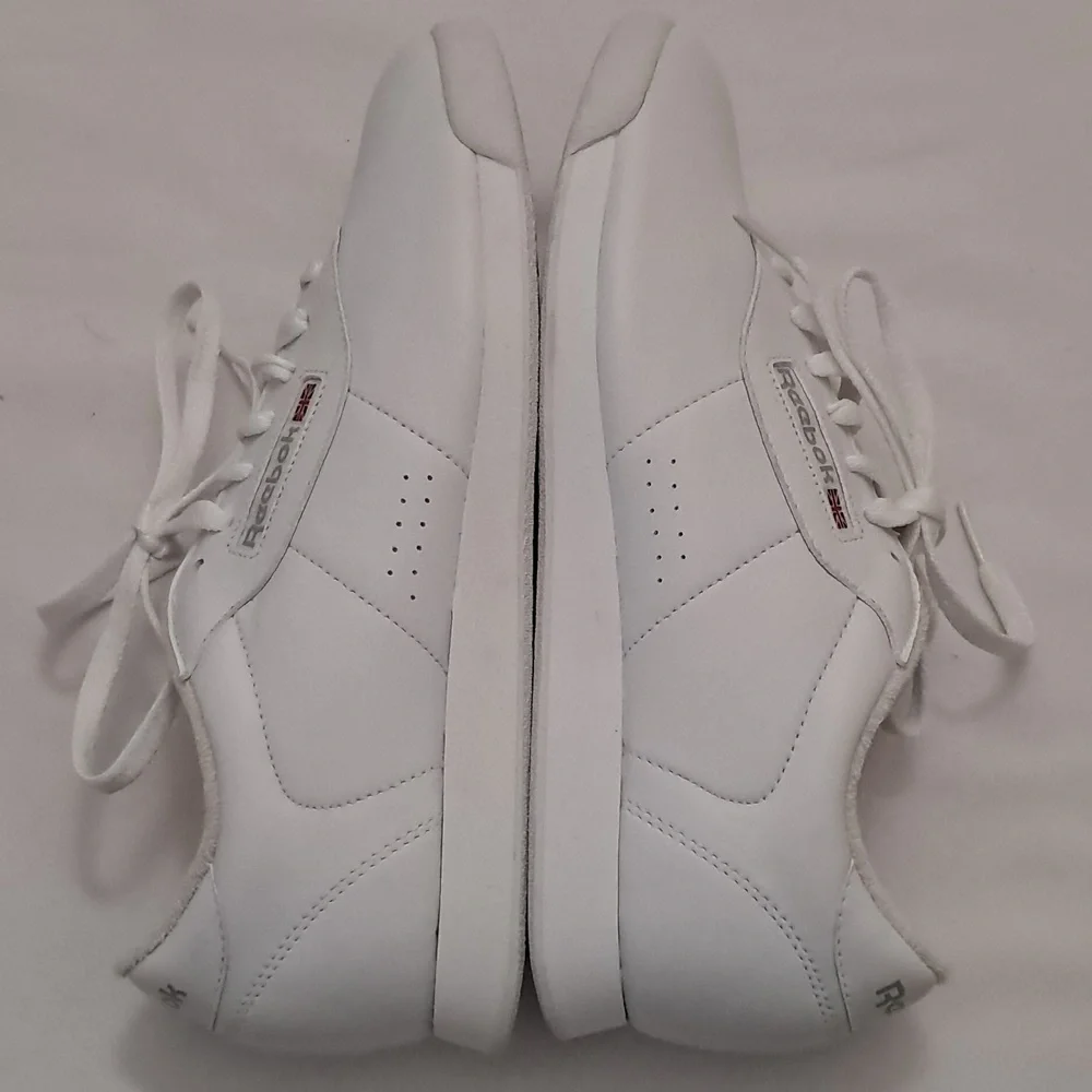 Reebok Men's Size 10 Leather Classic Sneaker